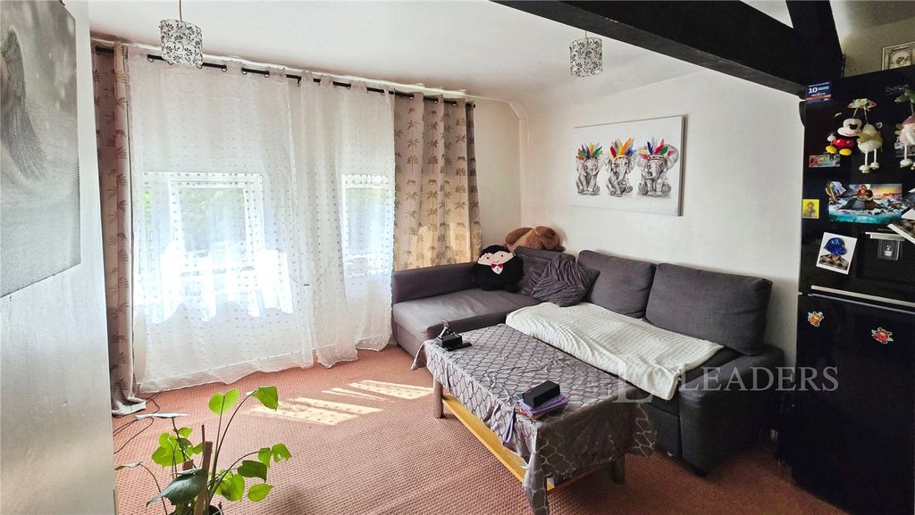 Property photo 2 of 10 Picture No. 09