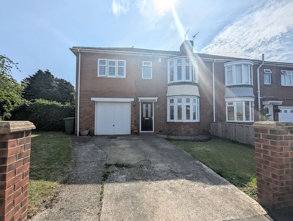 Property photo 1 of 24