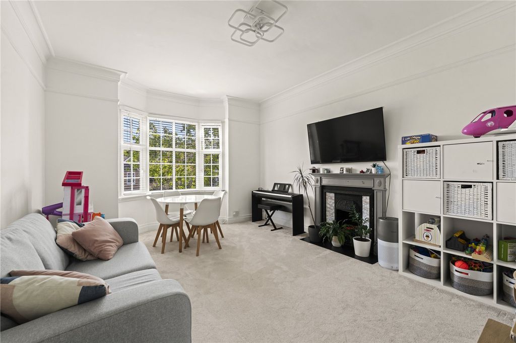 Property photo 3 of 9 Picture No. 10