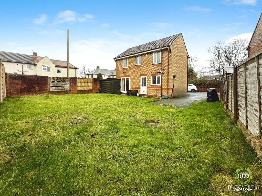 Property photo 1 of 21