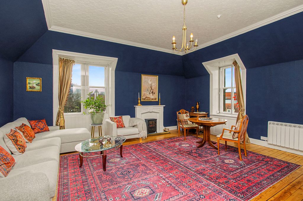 Property photo 2 of 16 Property Image 2