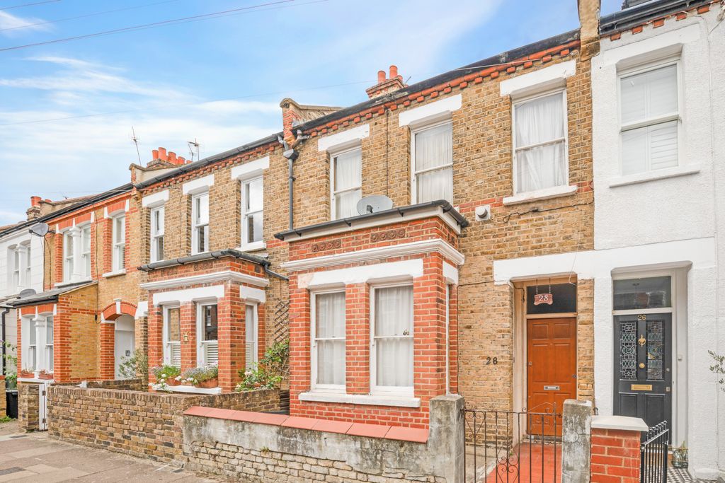 Property photo 1 of 16 03-664F84024-Ara-Jj-Balvernie Grove-3.Jpg