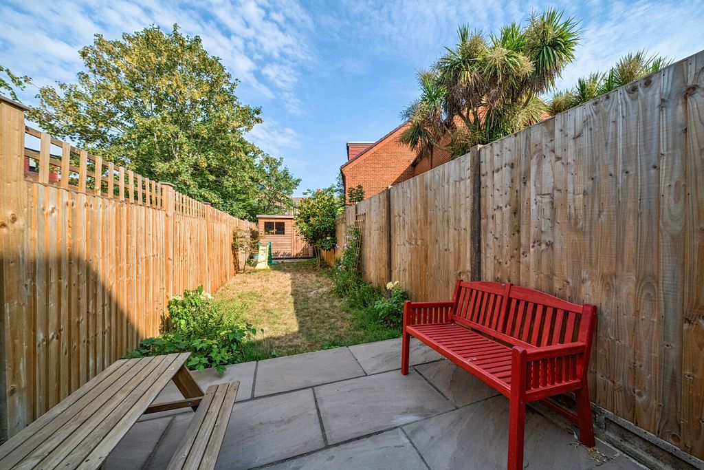 Property photo 3 of 14 1495511-6-6A60877...