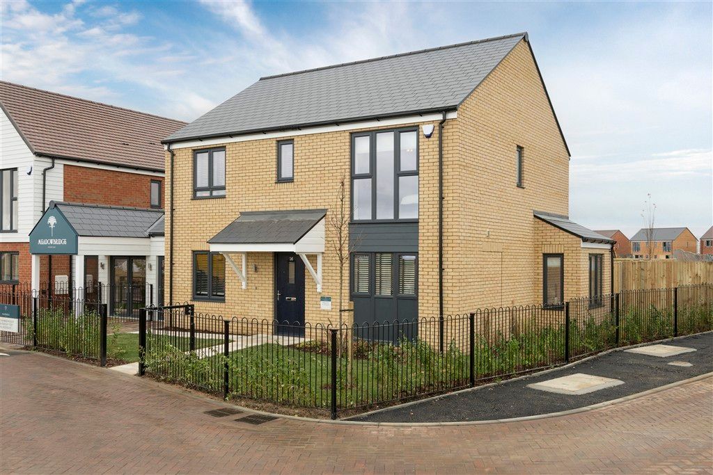 Property photo 1 of 13 Front