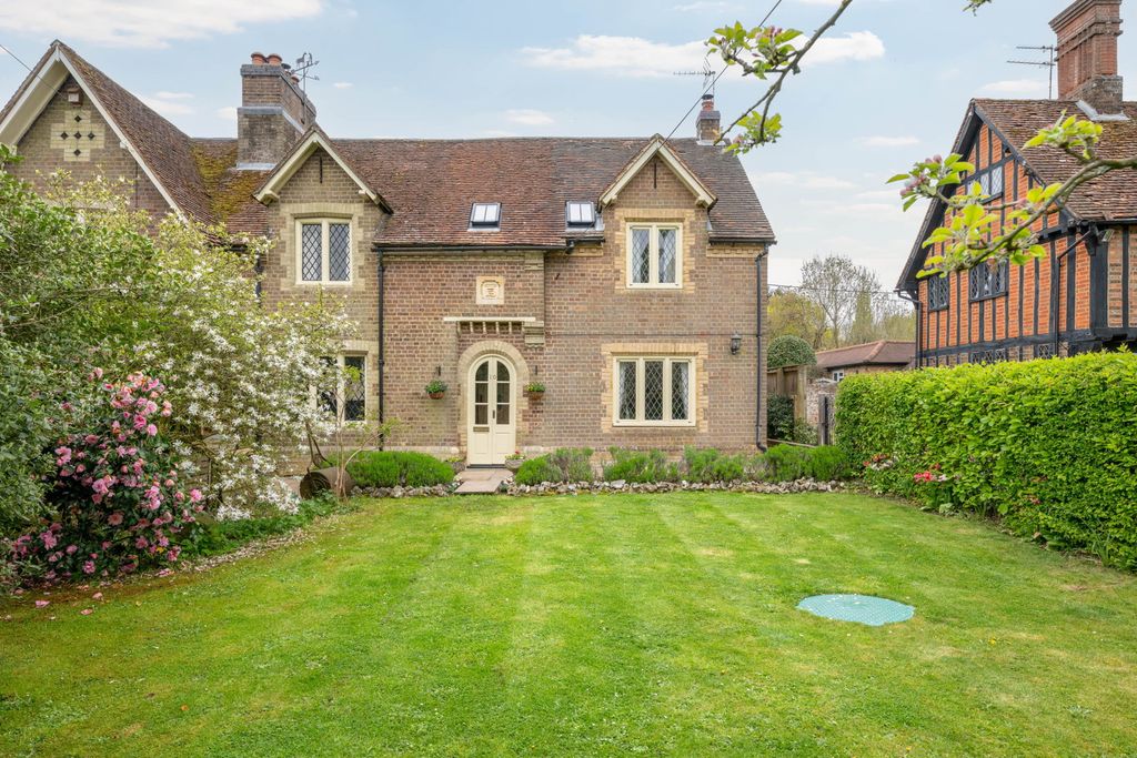 Property photo 3 of 48