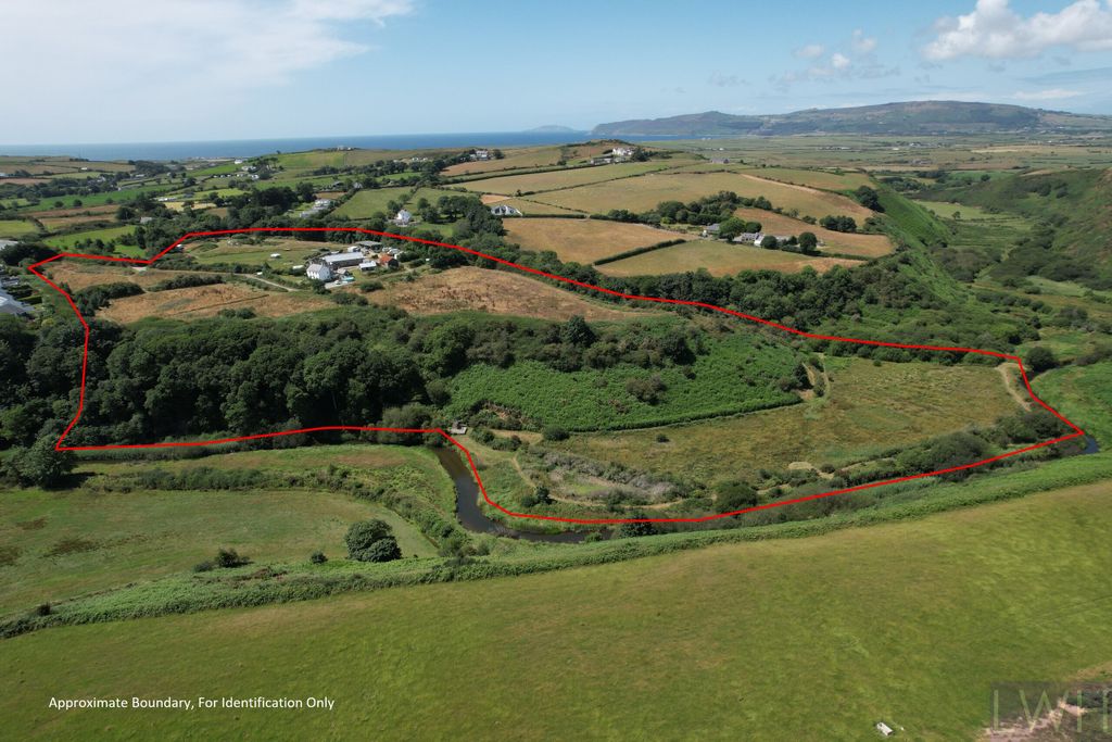 Property photo 1 of 30 4