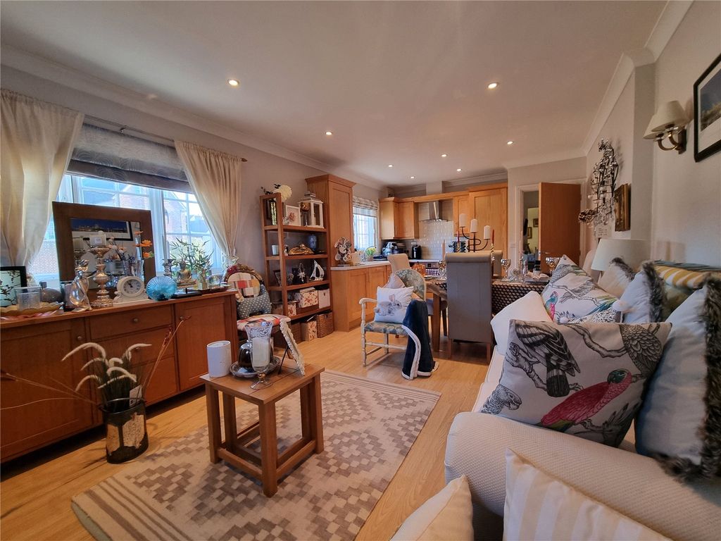 Property photo 3 of 13 Picture No. 05