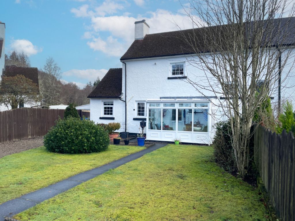 Property photo 2 of 32