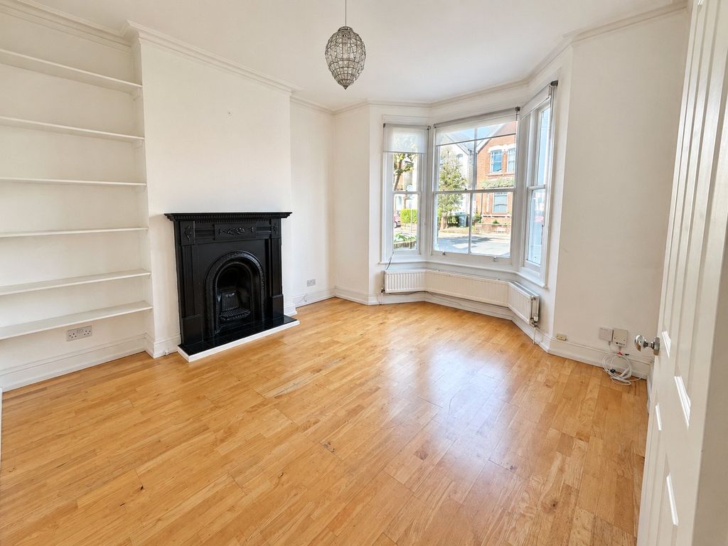 Property photo 2 of 26 Picture No. 96