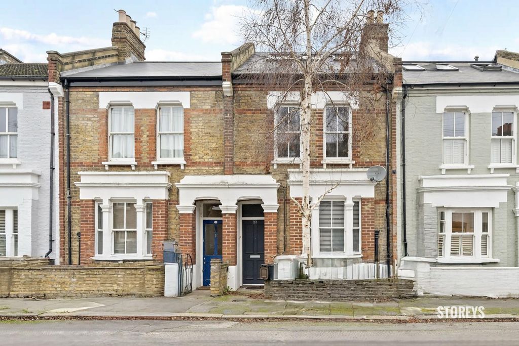 Property photo 3 of 22