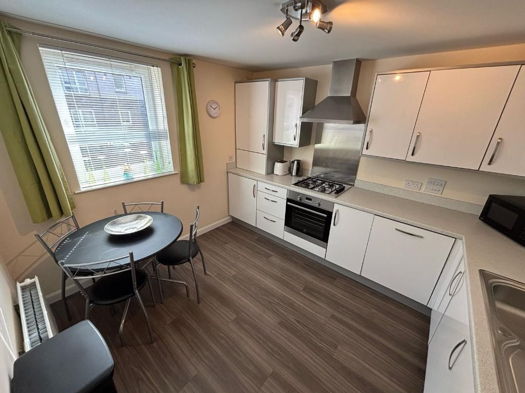 Property photo 3 of 8 Photo 3