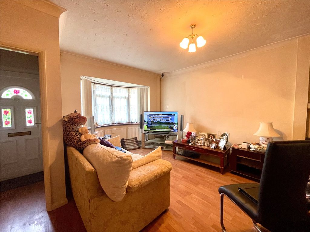 Property photo 2 of 9 Picture No. 20