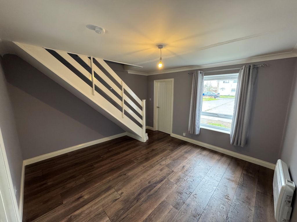 Property photo 3 of 8 Image