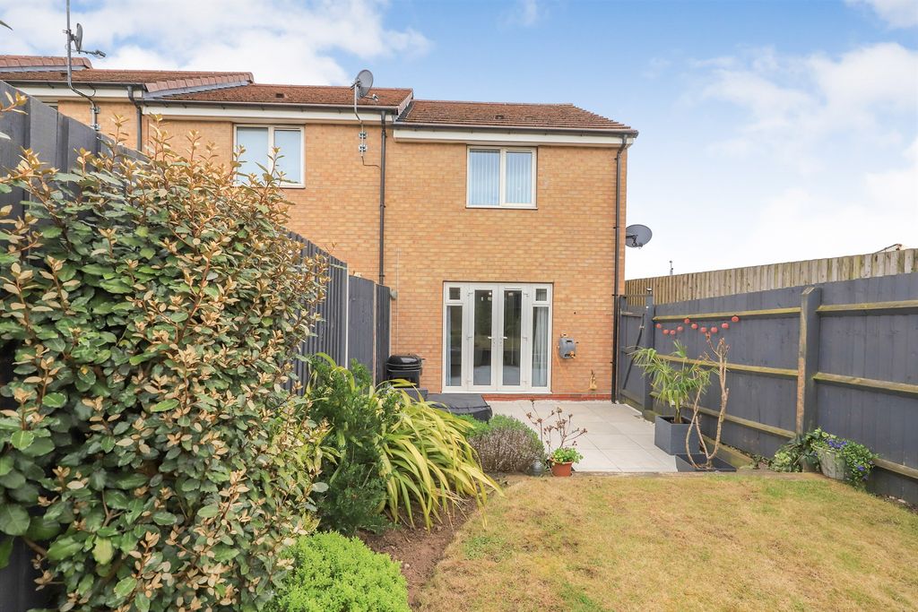 Property photo 2 of 15