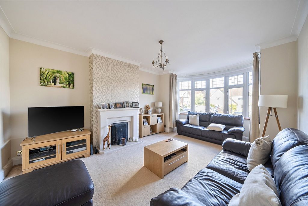 Property photo 2 of 24 Picture No. 15