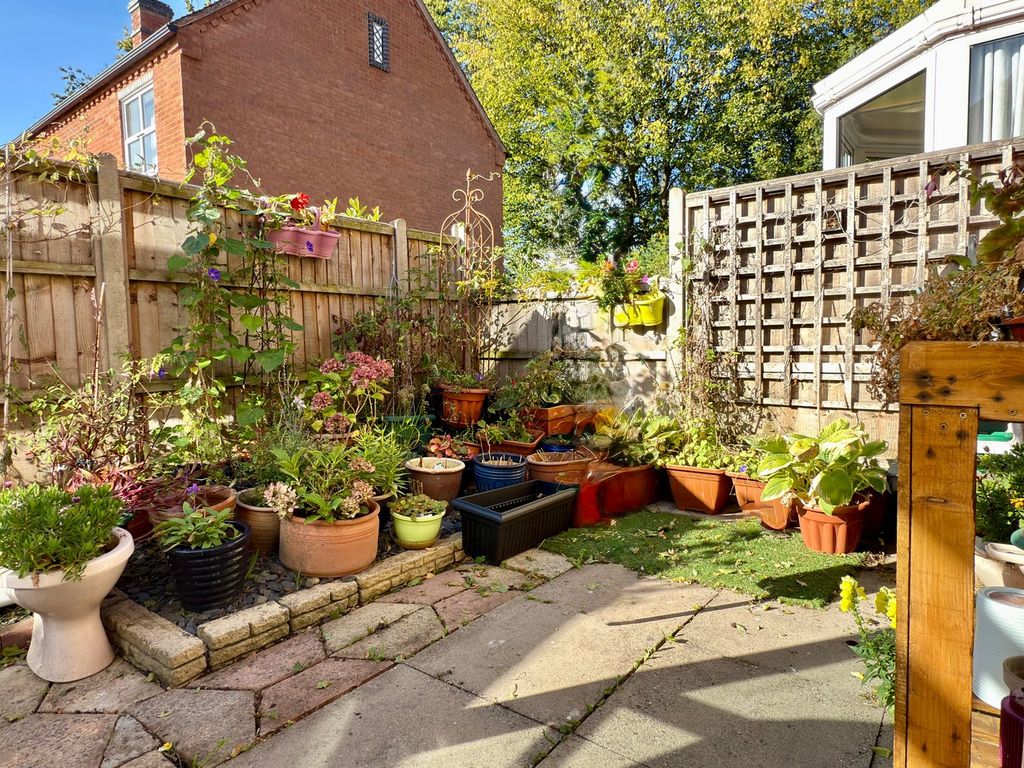 Property photo 2 of 10