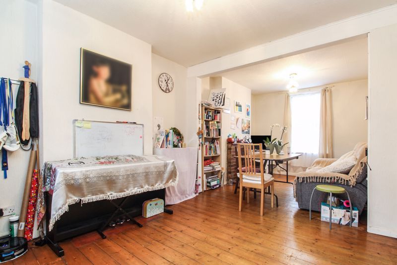 Property photo 2 of 14 Lounge/Diner