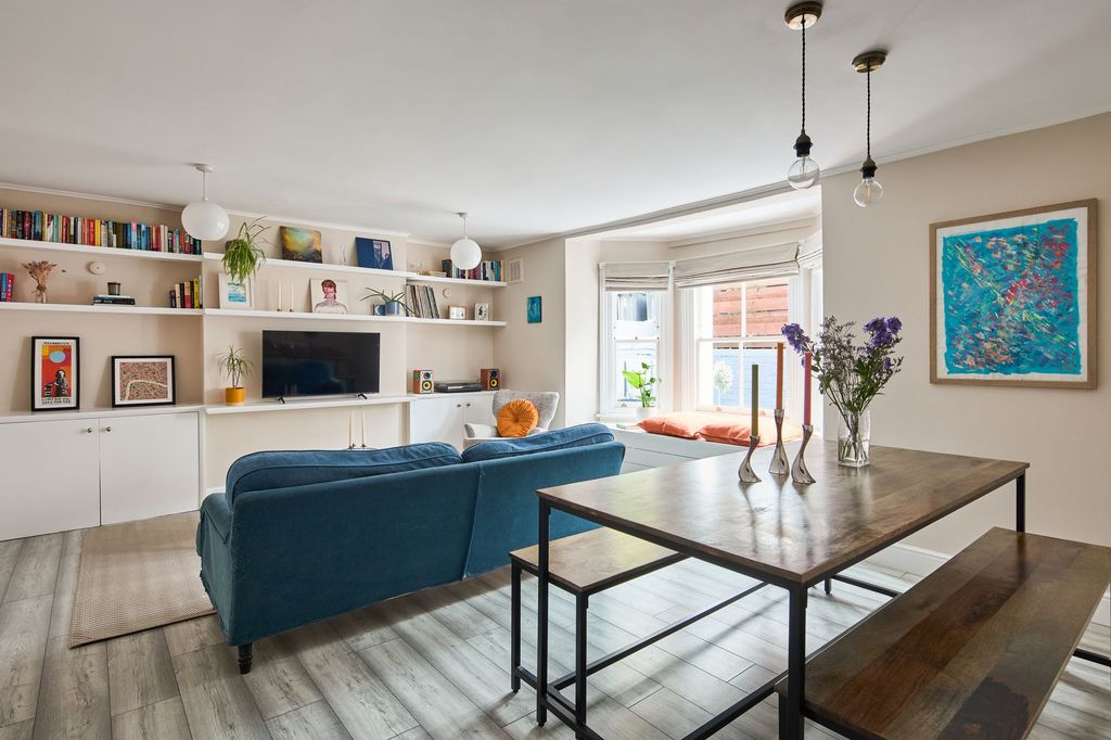 Property photo 3 of 30