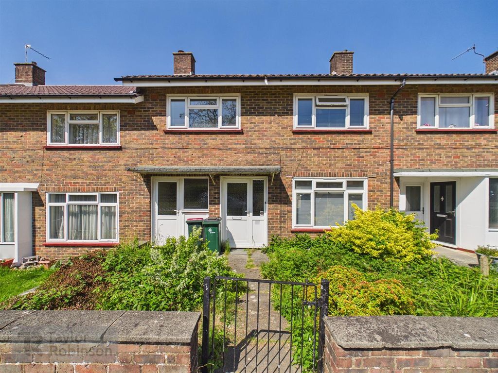 Property photo 1 of 16 Cam02600G0-Pr0717-Still025.Jpg