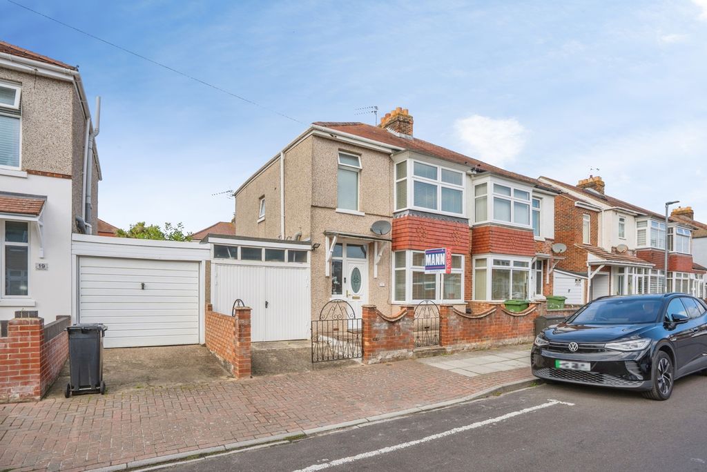 Property photo 1 of 23 Pbox-Img.Jpg
