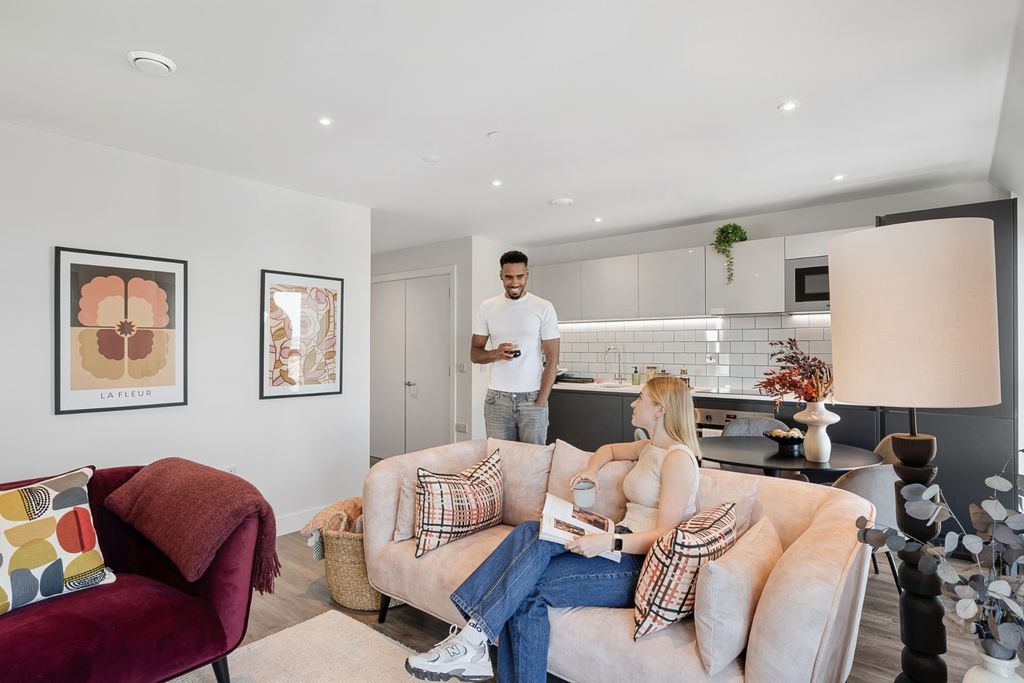 Property photo 3 of 33 Photo 32