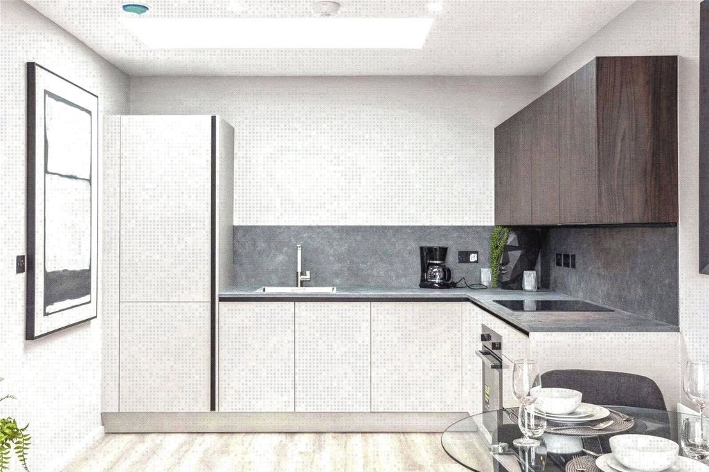 Property photo 1 of 10 Kitchen