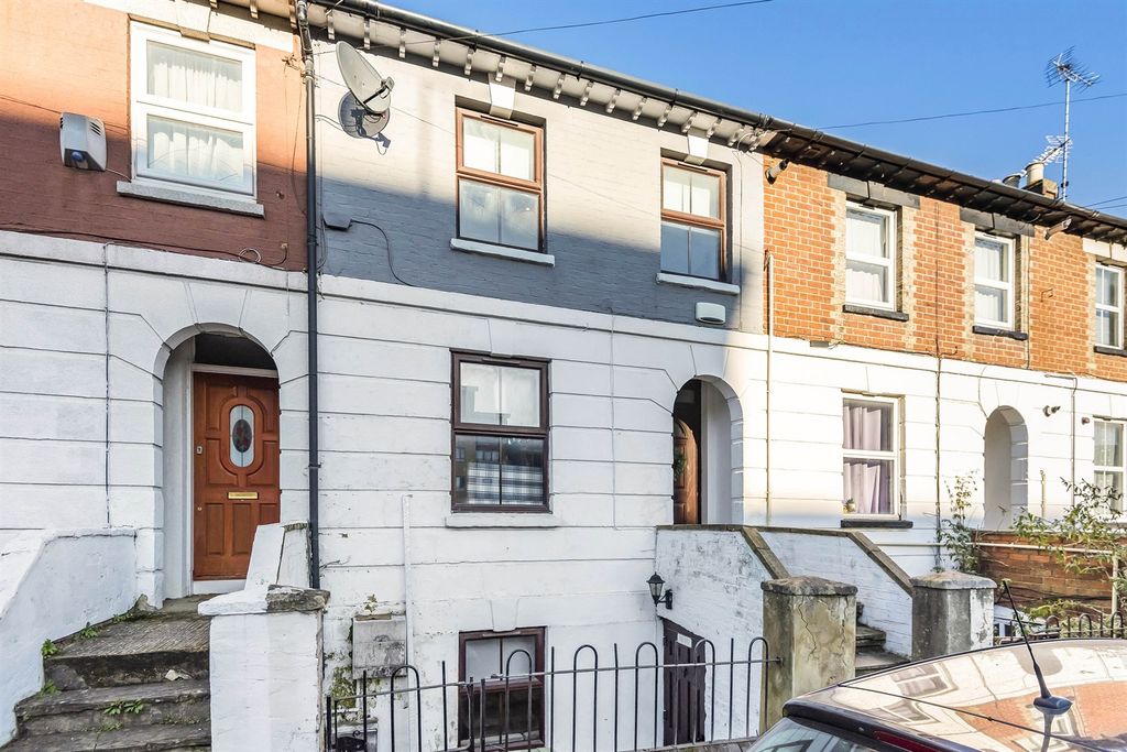 Property photo 1 of 11 (Main)