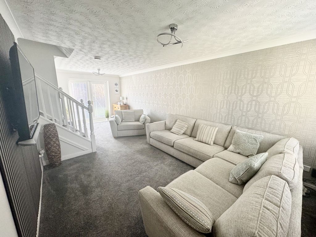 Property photo 3 of 18 Img_1470