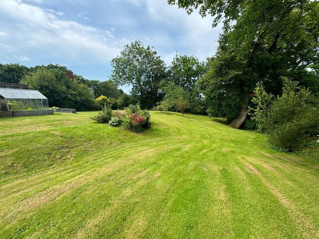Property photo 3 of 29