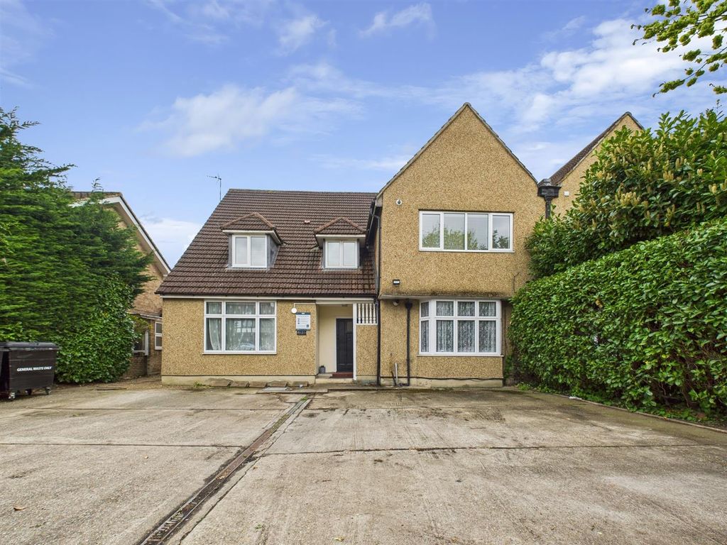 Property photo 1 of 14 Cam02885G0-Pr0363-Still007.Jpg