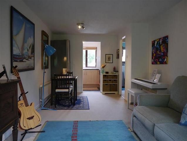 Property photo 3 of 7