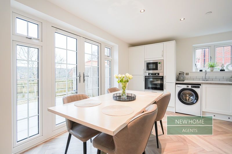 Property photo 3 of 34 Photo 5