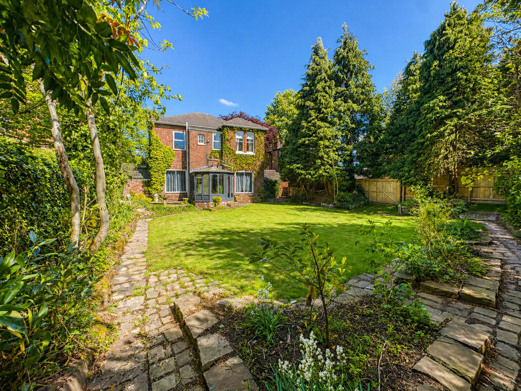 Property photo 2 of 36
