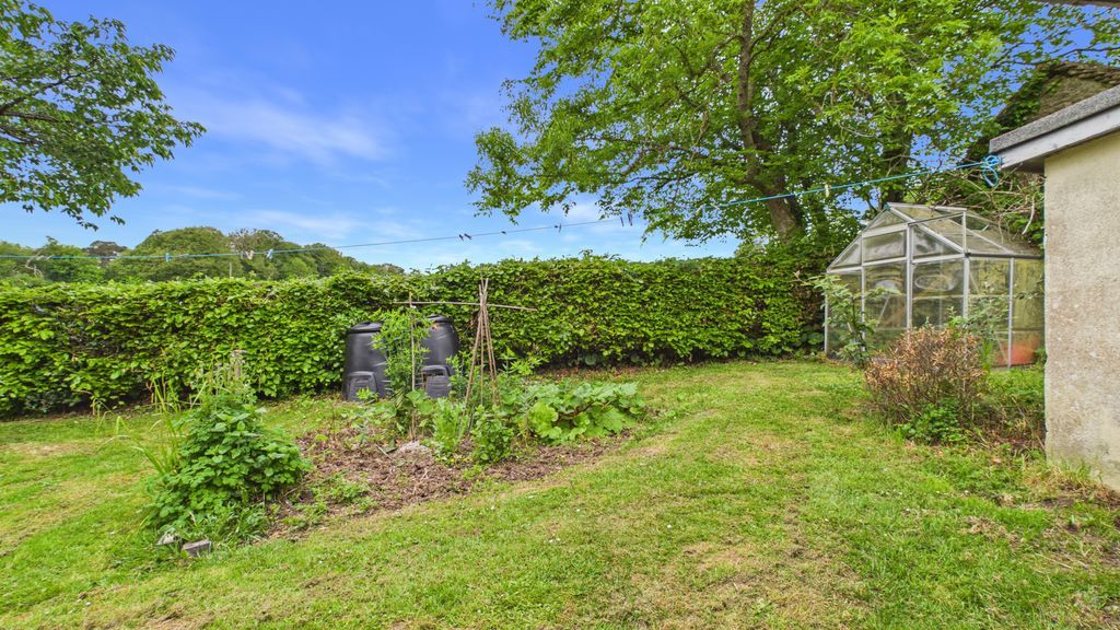 Property photo 2 of 17 Photo 2