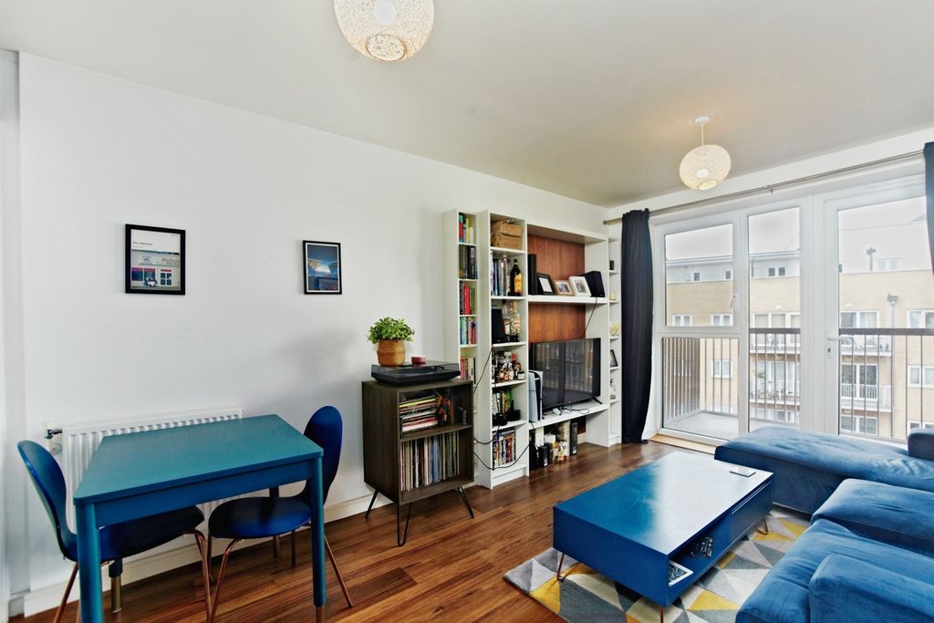 Property photo 2 of 13 Pbox-Img.Jpg