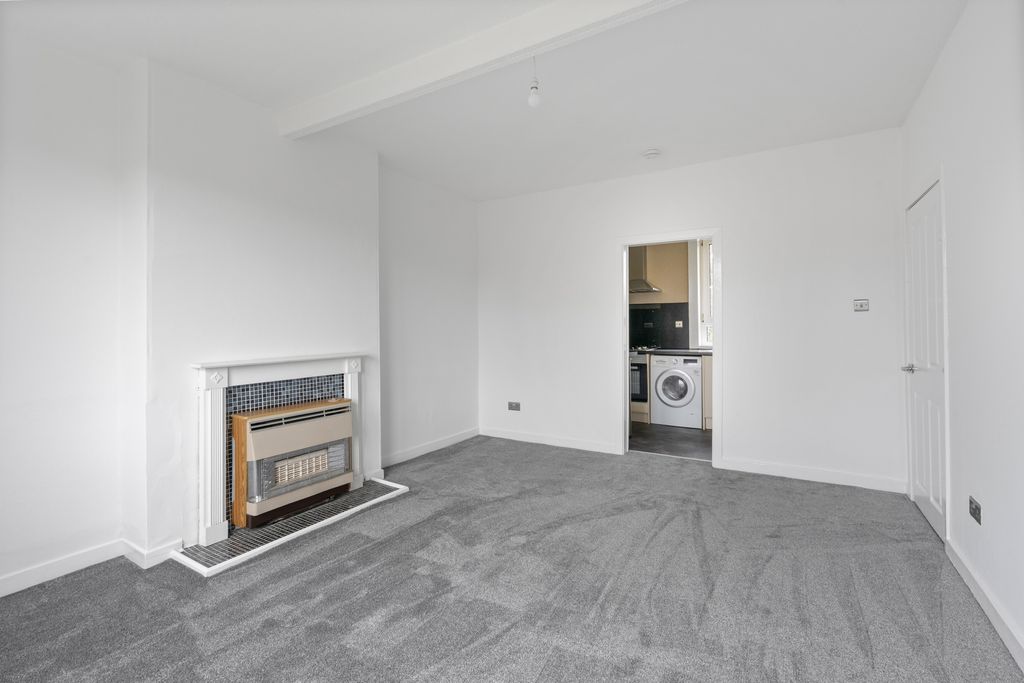 Property photo 3 of 25 Property Image 3