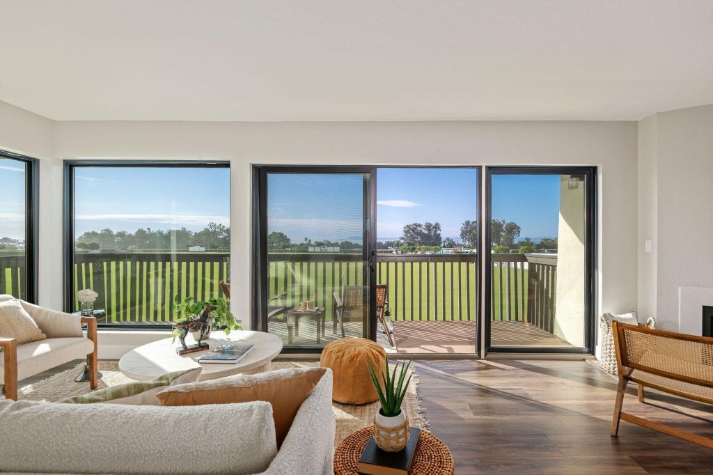 Property photo 2 of 10 <Alttext/>