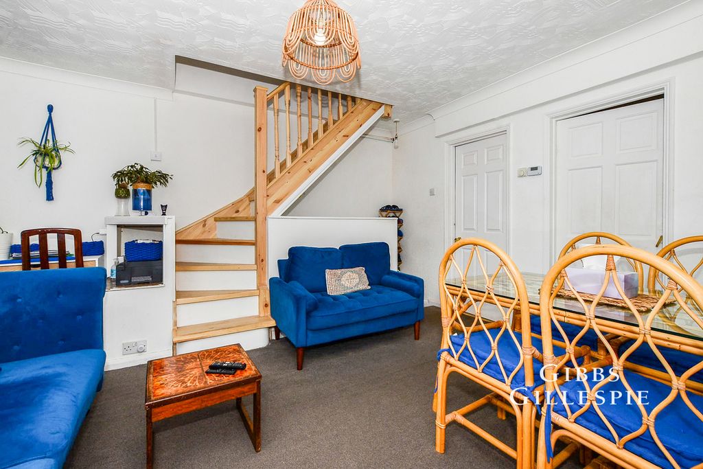 Property photo 1 of 13 Pbox-Img.Jpg