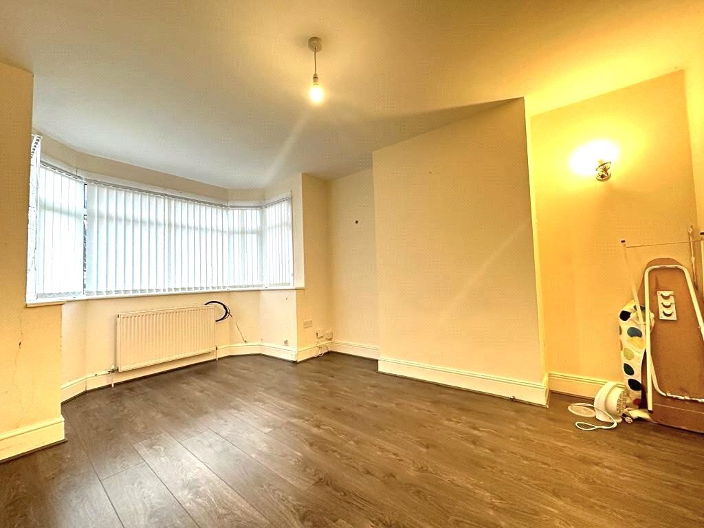 Property photo 2 of 14 Picture No. 15