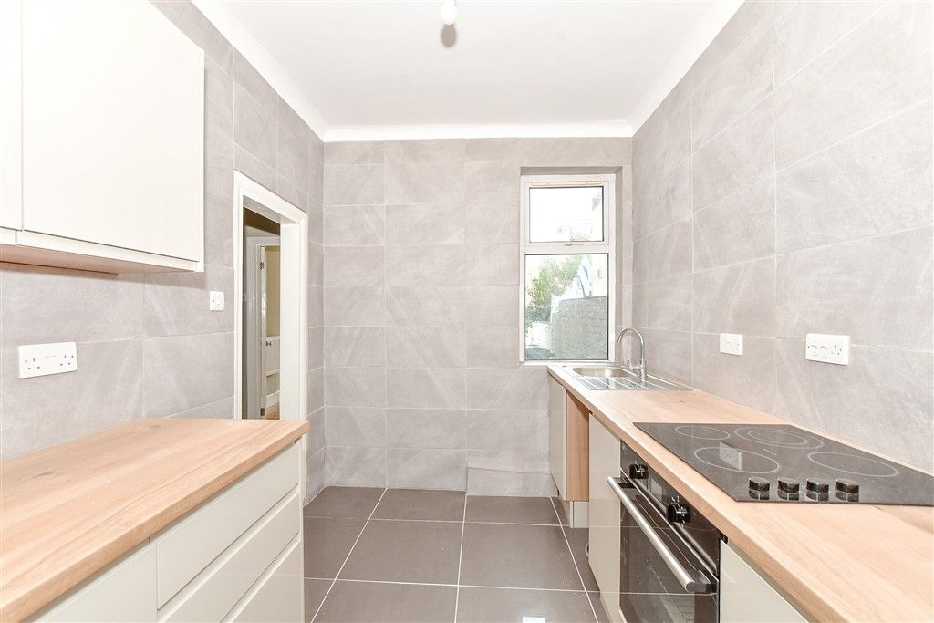 Property photo 1 of 9 Kitchen