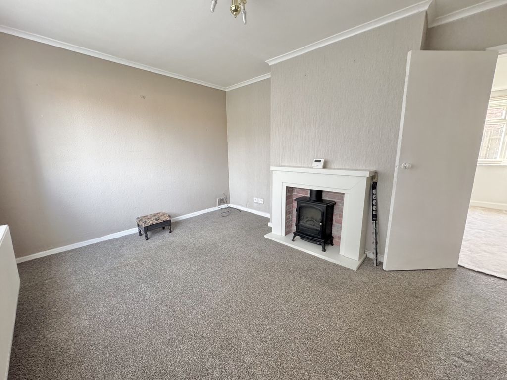 Property photo 3 of 12 Img_9478