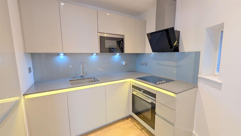 Property photo 2 of 10 Pxl_20251030_135905859.Mp.Jpg