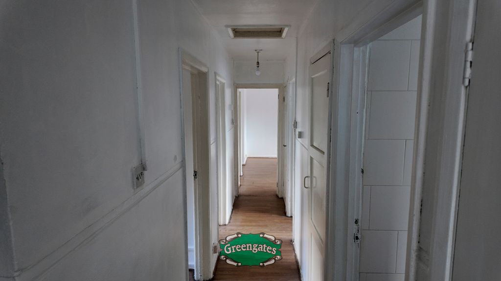 Property photo 2 of 11 Dji_20261006151543_0821_D