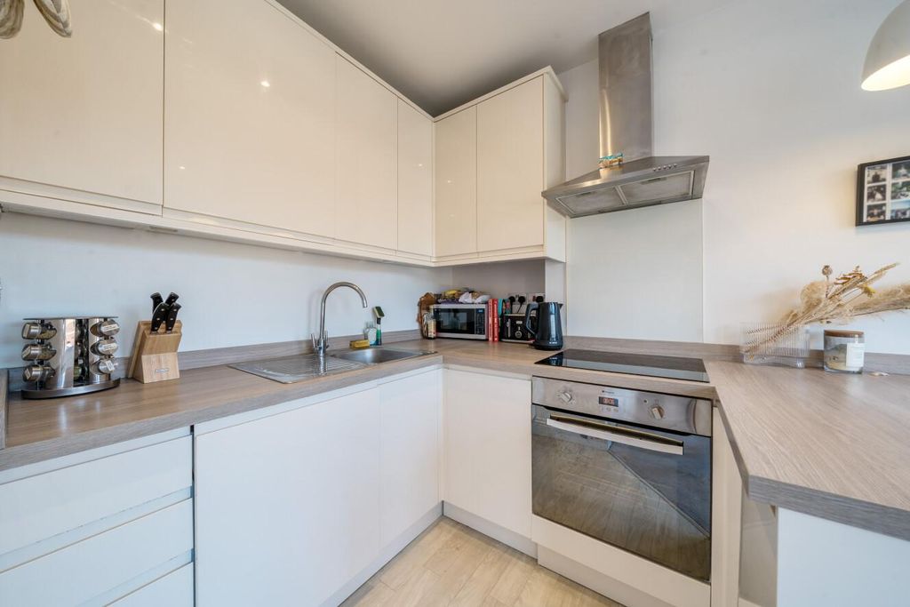 Property photo 2 of 10 Picture 2