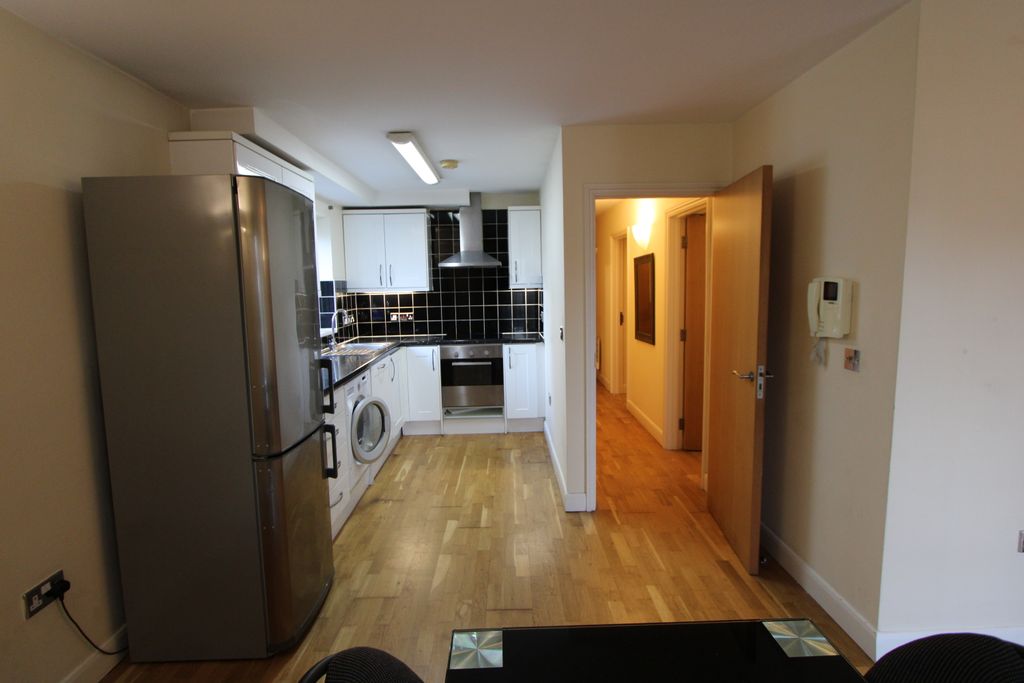 Property photo 3 of 23