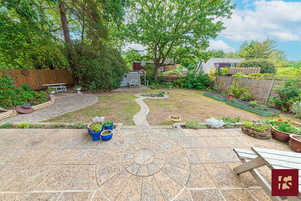 Property photo 2 of 15
