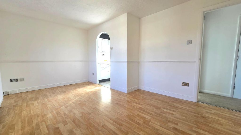 Property photo 2 of 7 Whatsapp Image 2026-01-28 At 11.29.16.Jpeg