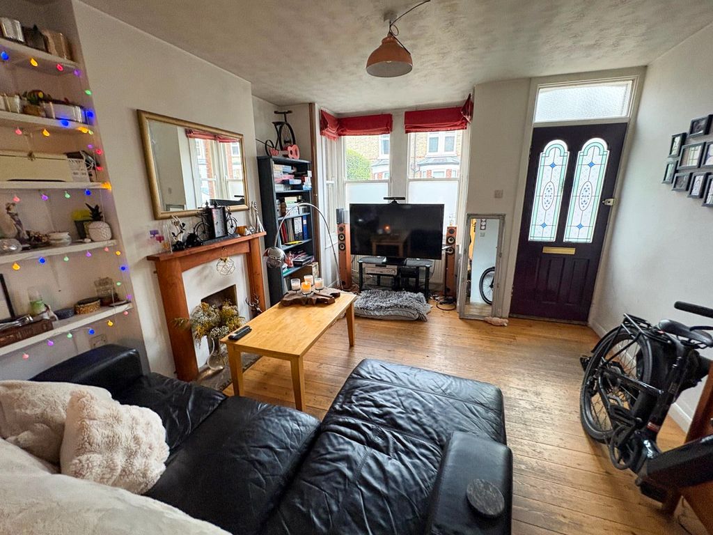 Property photo 3 of 17 Lounge Diner (2)-2