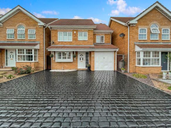 Property photo 1 of 24