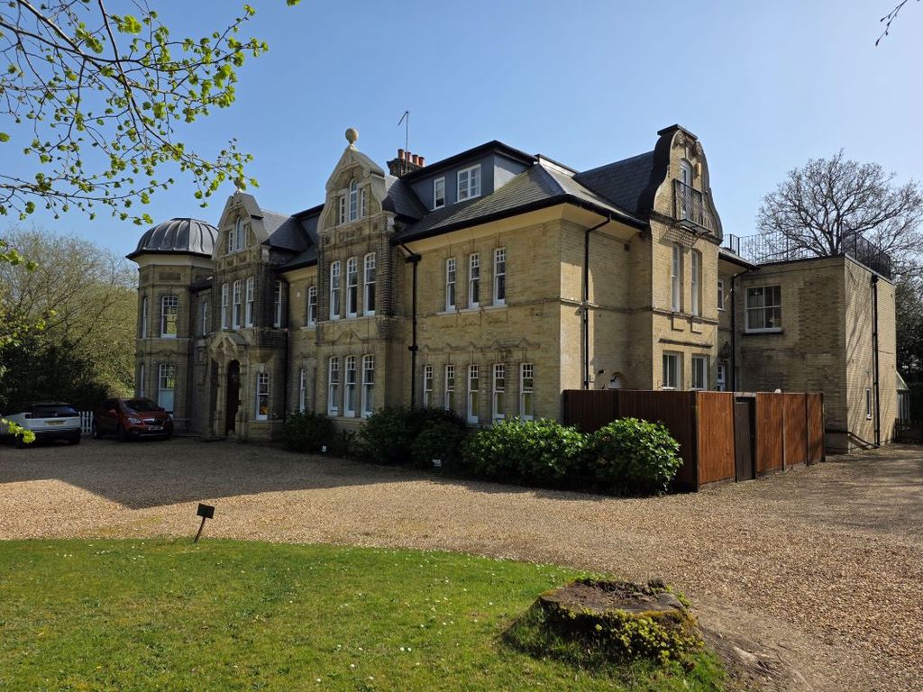 Property photo 1 of 15